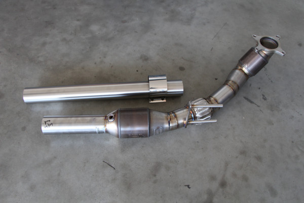 Downpipe VAG 1.8 - 2.0 TFSI / TSI all-wheel / 4WD, Golf 6R, Audi S3 8P, TTS 8J with HJS ECE Cat Important notice: This is an automatic translation. Please note that only the original german description is valid for a legally purcha